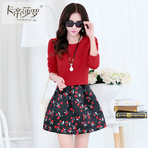 秋日優雅 韓版印花連衣裙的時尚穿搭指南