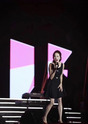 黃綺珊演藝事業背后的專業護航者 經紀人工作室聯系人王峰